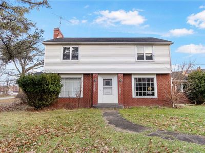 500 Thompson Ave
