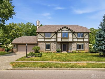 3468 Fairwood Dr