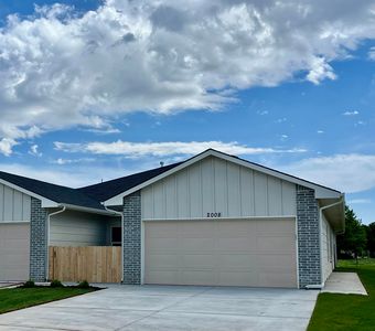 2008 N Melody Ln