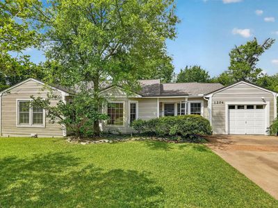 1204 Ashburn Ave
