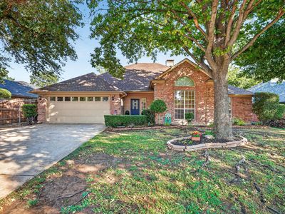 813 Twin Creek Dr