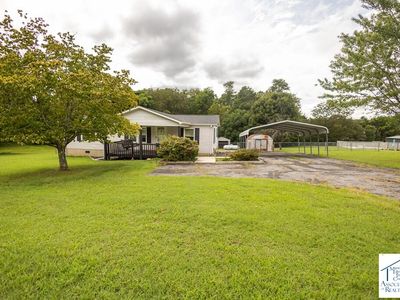 422 Axton Rd