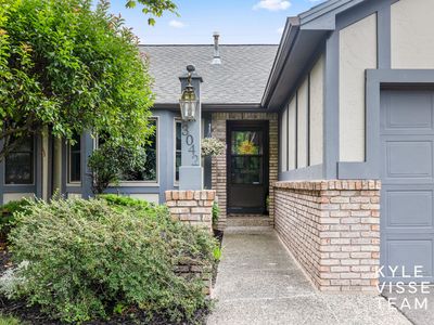 3042 Kay Dr SE