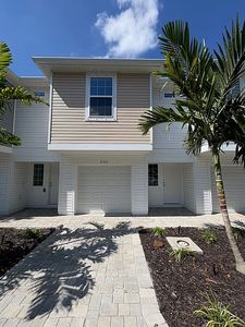 2523 6th Avenue Dr E