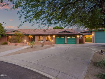 9507 W Mariposa Grande