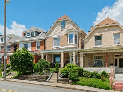 727 Hazelwood Ave