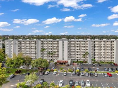 5900 NW 44th St APT 405