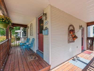 3608 South Whitnall AVENUE