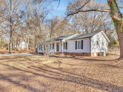 901 Standing Springs Rd