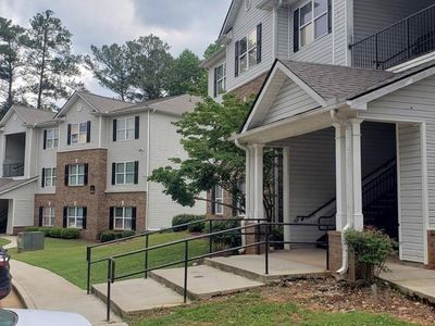 2103 Fairington Village Dr