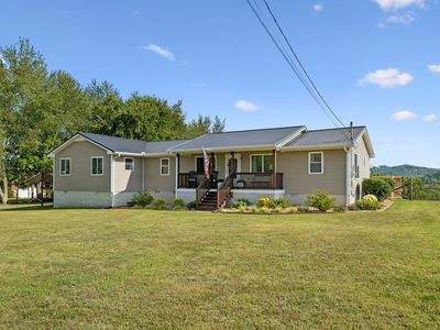 930 Neal Rd