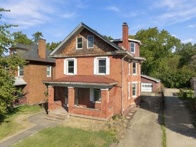 3156 Montana Ave