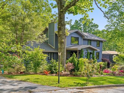 511 Barrington Rd