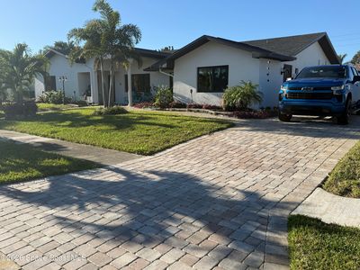 1908 Cedar Ln