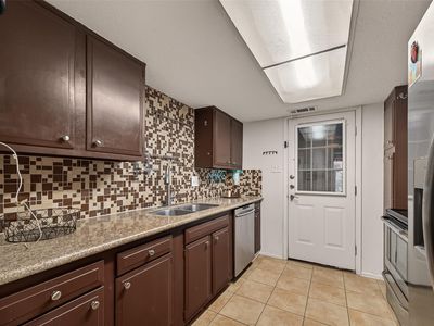 3834 Laura Leigh Ln