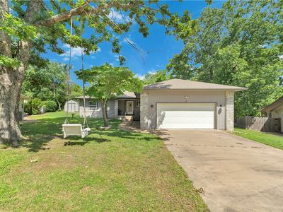 3 Ashton Cir