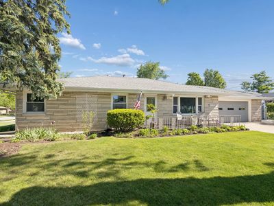 1106 Maple Ct