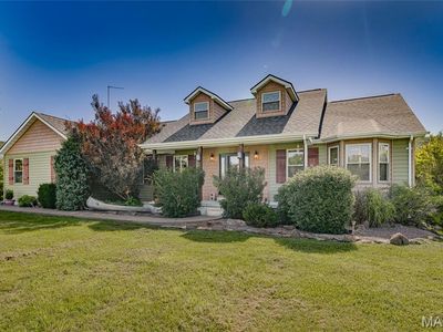 1214 Meadow Lake Ln