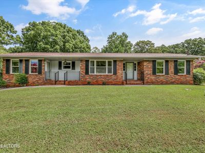3923 Riverview Dr