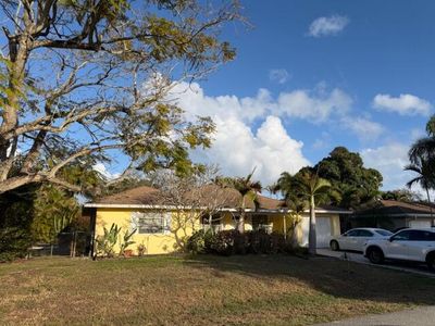 394 Evergreen Avenue