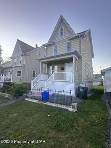 165 Thirwell Ave