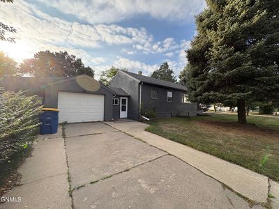 Property at 336 Main St, Ellendale, ND