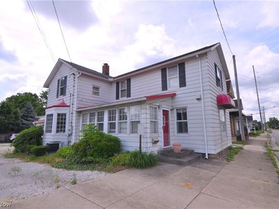 25 31st St SW