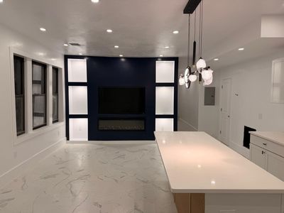 22-22 Crawford St #A