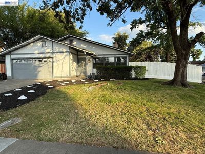 1450 Oak Nob Way