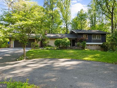 8034 Park Overlook Dr