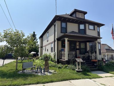 811 State STREET