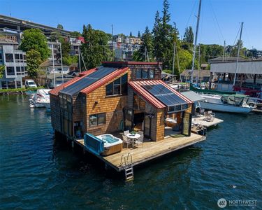 3123 Fairview Avenue E #2