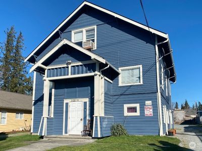 520 N 1st Street