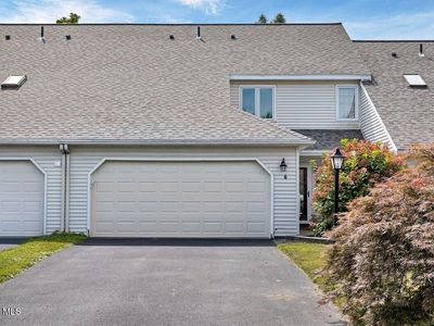 4 Rusfield Drive