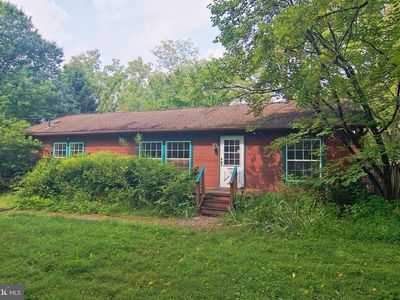 242 Congo Niantic Rd