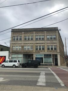 1401 W 75th St APT D