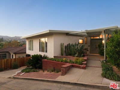 2446 Ronda Vista Dr