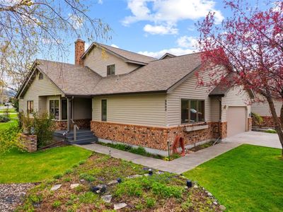 2305 Fairway Dr