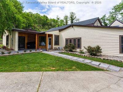 154 Strawberry Rd