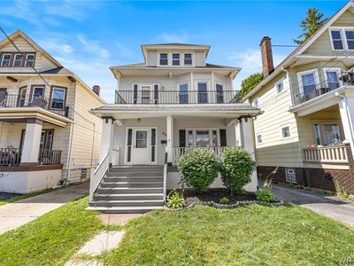 40 Magnolia Ave
