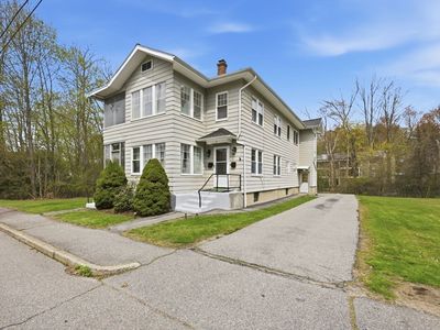 17 Upland Ave