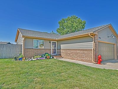 Property at 1926 N McRae Dr, Goddard, KS