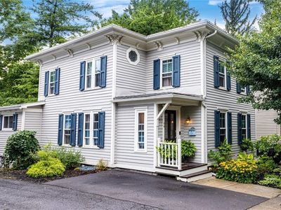 6 Academy St