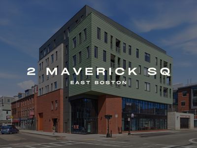 1-Bedroom + Den / 1-Bathroom Plan, 2 Maverick Sq