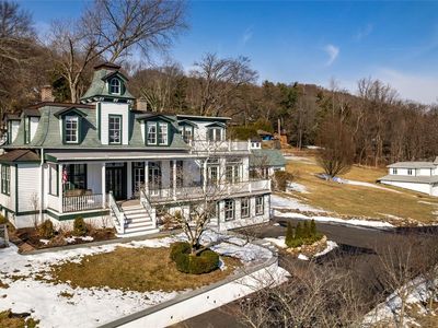 71 Old Mountain Road S