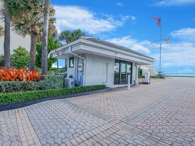 2727 N Ocean Boulevard #A-202