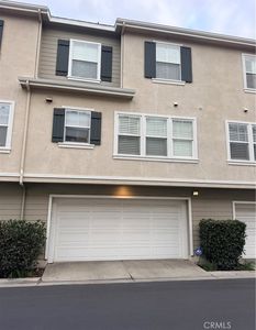 6227 Pacific Pointe Dr