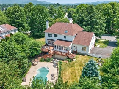 1110 Monroe Drive