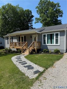 8718 Huntingcreek Cir
