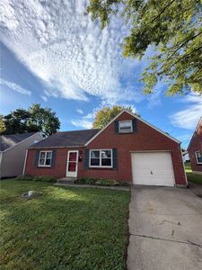 44 Orchard Ave